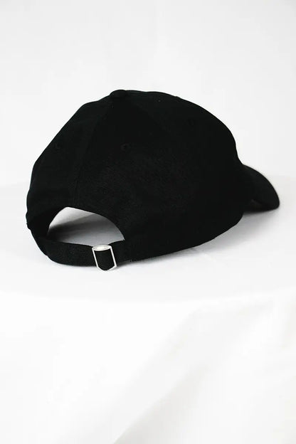 schwarze Cap von Hinten
